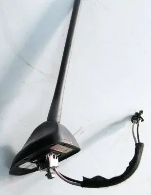 Ford Fiesta Aerial antenna amplifier H1BT19G461CE 20190719 300047241727
