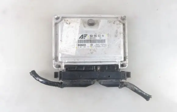 Volkswagen Sharan Engine control unit/module 0261207355 06A906032HA