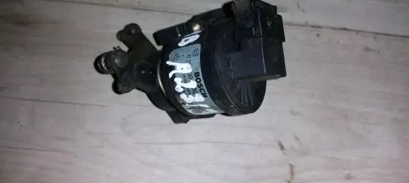 Mercedes-Benz C W202 Accelerator throttle pedal 0205001080 28617