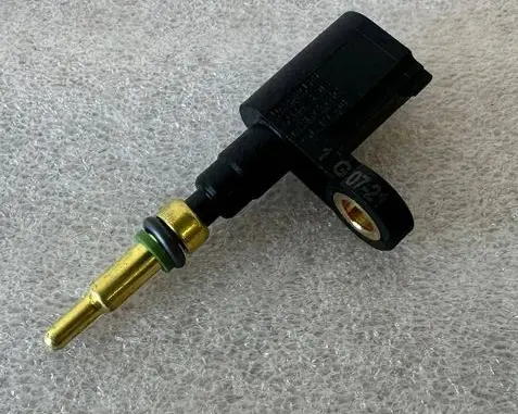 Volkswagen PASSAT B8 Coolant temperature sensor 03N919501