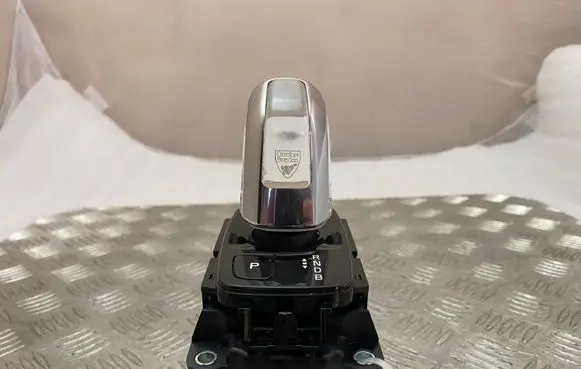Volvo XC90 Gear shifter/selector 31492562