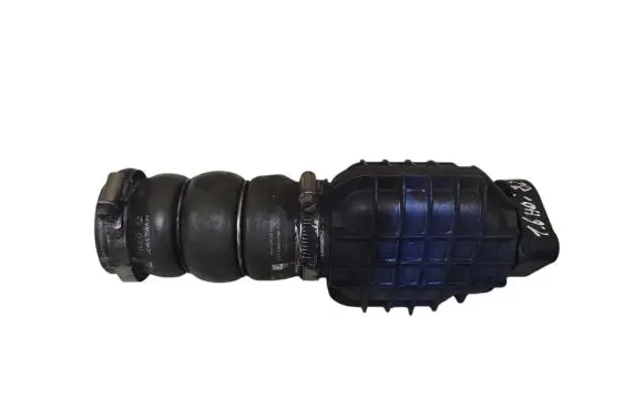 Peugeot 508 Intercooler hose/pipe 9687261180