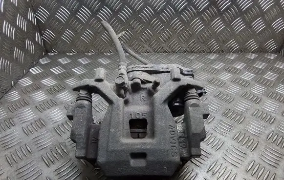 Lexus ES 250 - 300 - 330 Rear brake caliper