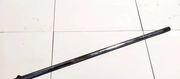 Ford Fiesta Front door glass trim molding 
