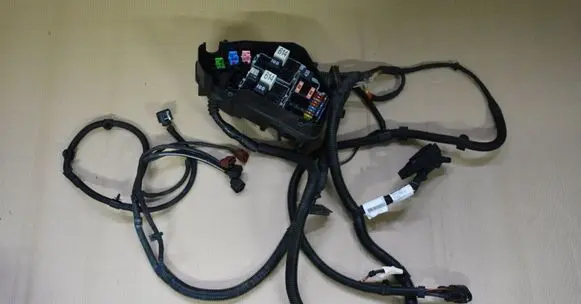 Volkswagen Touareg II Engine installation wiring loom 7P6971072AP