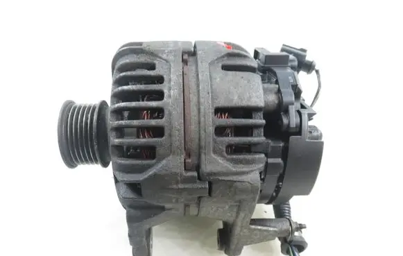 Volkswagen Polo III 6N 6N2 6NF Generator/alternator 037903025L