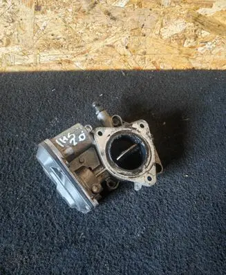 Opel Insignia A Throttle valve 55564164