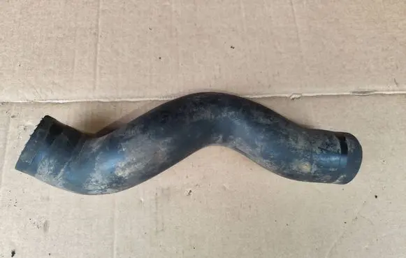 Opel Zafira A Intercooler hose/pipe