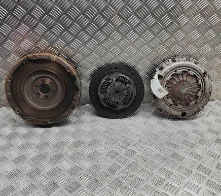 Opel Combo E Clutch set kit 1650400680 9801137780