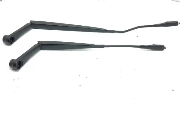 Hyundai i20 (BC3 BI3) Front wiper blade arm