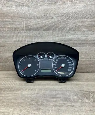 Ford Focus Speedometer (instrument cluster) 3M5T10849GJ