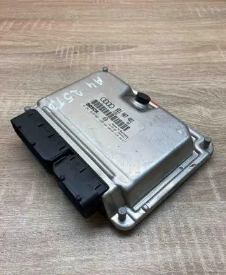 Audi A6 S6 C5 4B Engine control unit/module ECU 8D1907401 0281010005