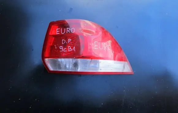 Volkswagen Golf V Rear/tail lights 1K9945096A 1K9945112A 05001HOM01R