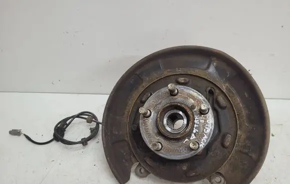 Subaru Outback Rear wheel hub