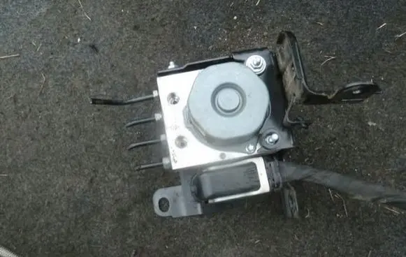 Peugeot 308 ABS Pump XXXXXXXXXXX