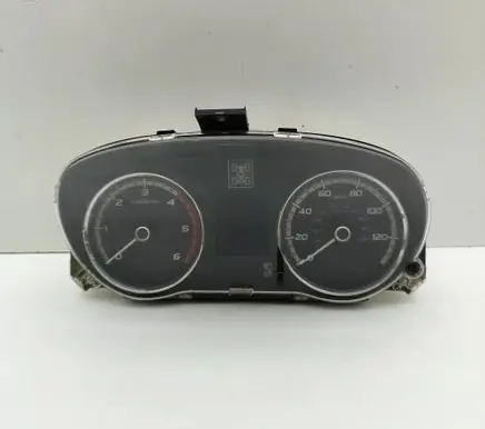 Mitsubishi L200 Speedometer (instrument cluster) 8100C563 OT34588