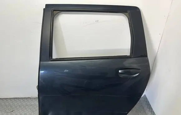 Dacia Lodgy Rear door