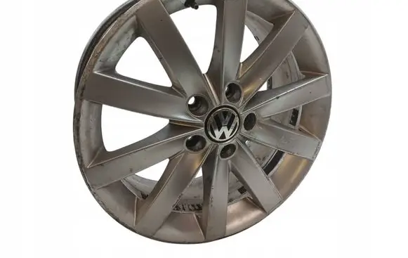 Volkswagen Jetta VI R17 alloy rim 