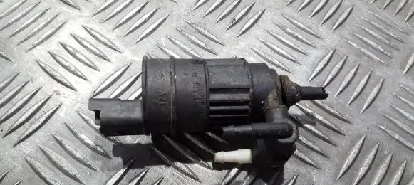 Renault Clio II Windscreen/windshield washer pump 7700430702