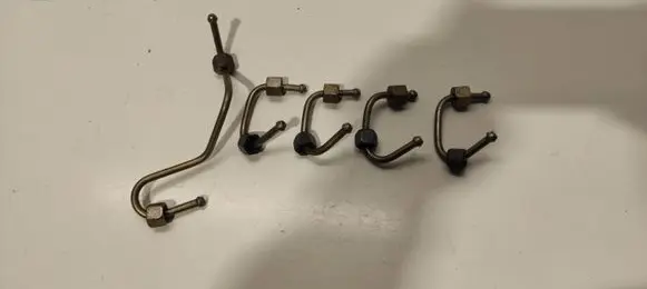 Mitsubishi Space Star Fuel line pipe
