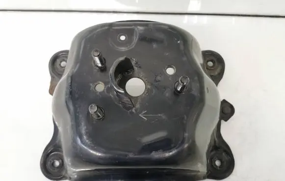 Toyota RAV 4 (XA30) Spare wheel mounting bracket 