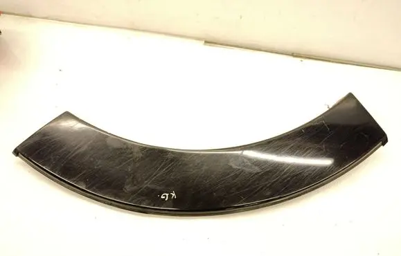 Mitsubishi Pajero Rear fender molding trim 