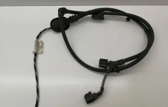 Volkswagen PASSAT B8 Rear ABS sensor wiring 3Q0927902