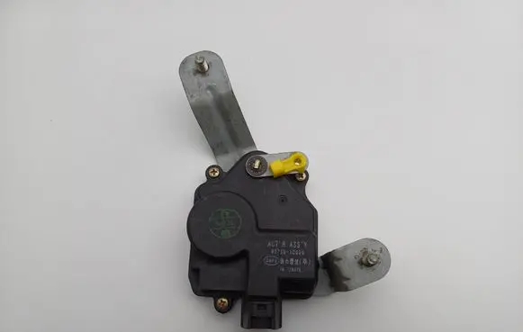 Hyundai Getz Tailgate boot lock/latch motor 957501C000