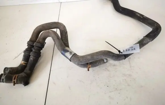 Renault Megane II Engine coolant pipe/hose