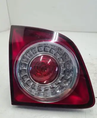 Volkswagen Golf Plus Tailgate rear/tail lights 5M0945093H