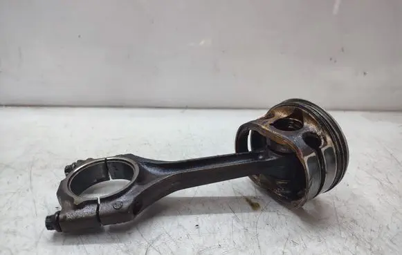 BMW 5 E60 E61 Piston with connecting rod