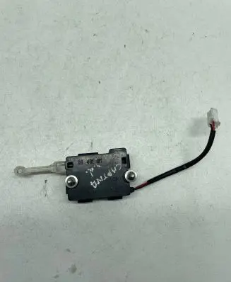 Chevrolet Captiva Central locking motor 96491181