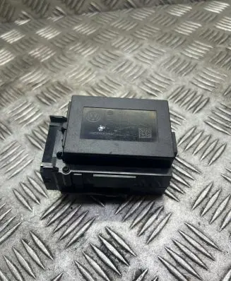 Volkswagen PASSAT CC Ignition lock 3C0905843Q 33303301