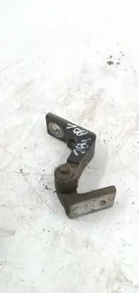 Volkswagen Bora Front door upper hinge