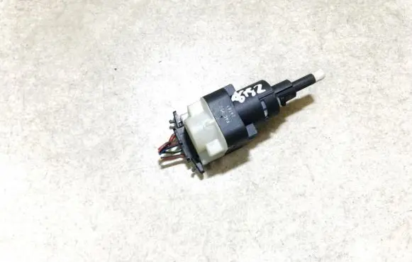 Seat Ibiza III (6L) Brake pedal sensor switch