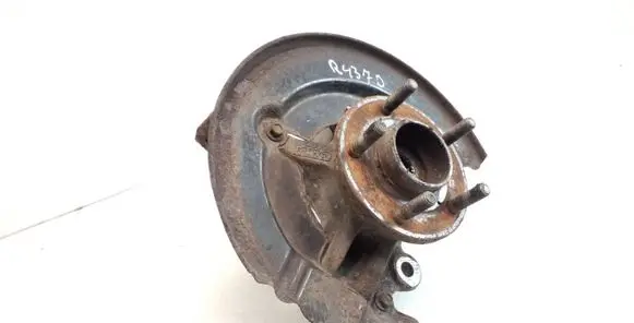 Ford Focus Front wheel hub spindle knuckle AV6134PK170 C1MCA46