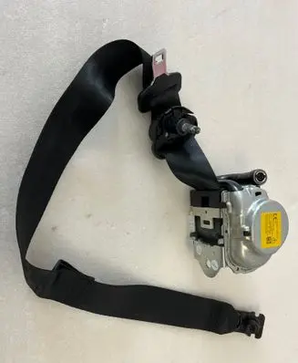Ford Fiesta Front seatbelt 34245718B 34240067 B100817X