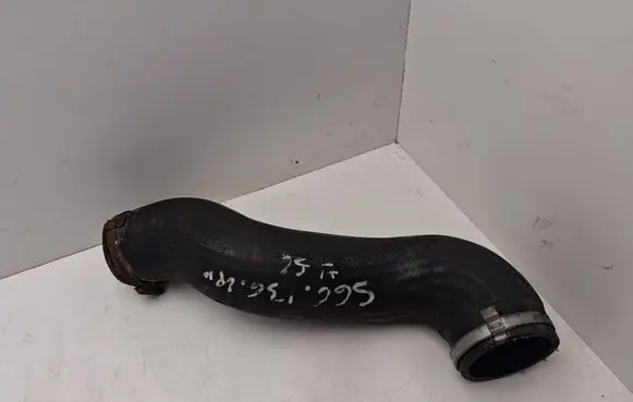 Volvo S60 Intercooler hose/pipe 31261365