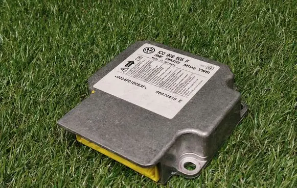 Skoda Roomster (5J) Airbag control unit/module 1C0909605F