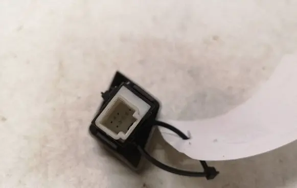 Toyota Yaris Passenger airbag on/off switch 839500D010