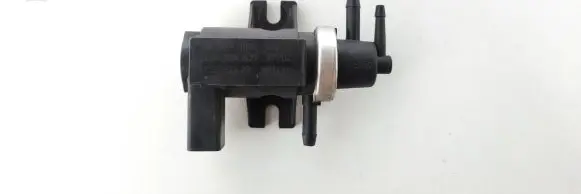 Audi A3 S3 8L Turbo solenoid valve 1J0906627 72290320 02T114