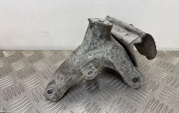 Audi Q5 SQ5 Engine mounting bracket 4G0199308P