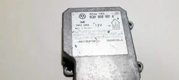 Volkswagen PASSAT B5.5 Airbag control unit/module 6q0909601a 5wk42868