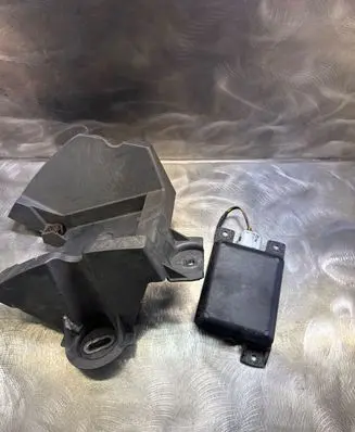 Mazda 6 Blind spot module GV9S67Y80D 2015DJ1871 6PZ01269267