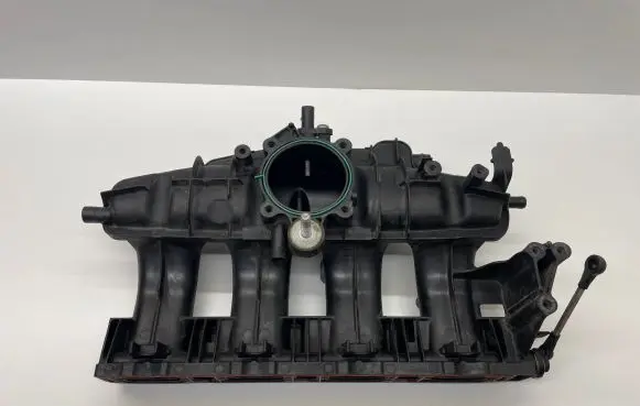 Audi A6 S6 C6 4F Intake manifold 06D133192