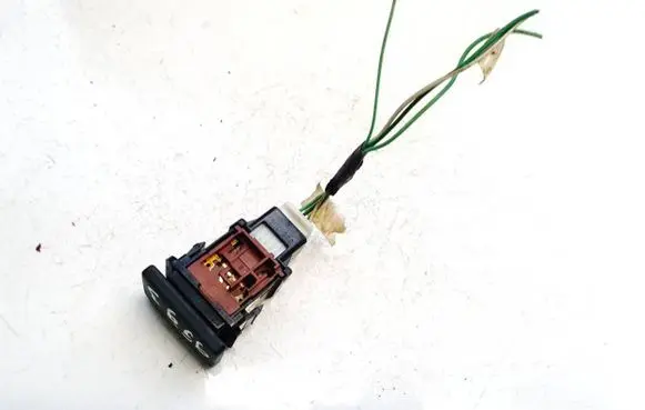 Toyota Avensis T270 Cruise control switch 15c251