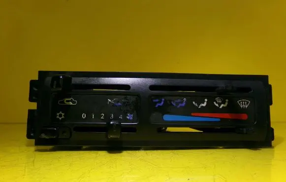 Nissan Terrano Climate control unit 54353966