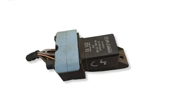 Citroen C4 II Picasso Glow plug pre-heat relay 9666671780 51299049 26L13
