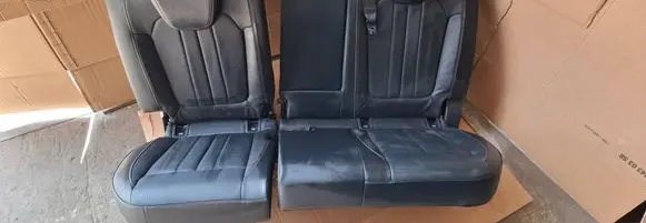 Opel Grandland X Second row seats 
