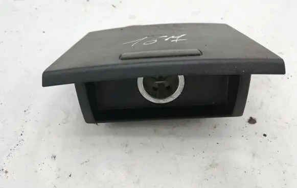 BMW X3 E83 Cigarette lighter trim 1815